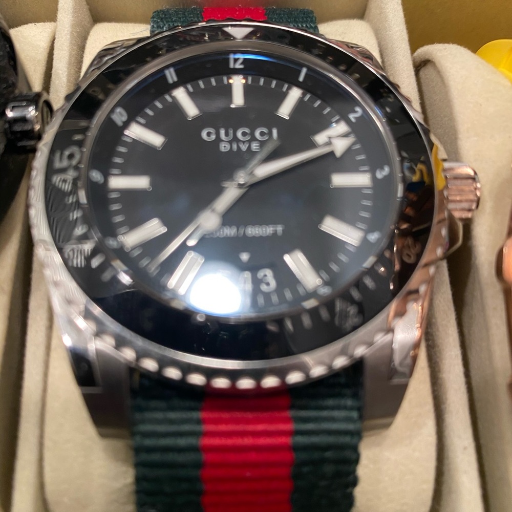 Gucci dive wrist watch